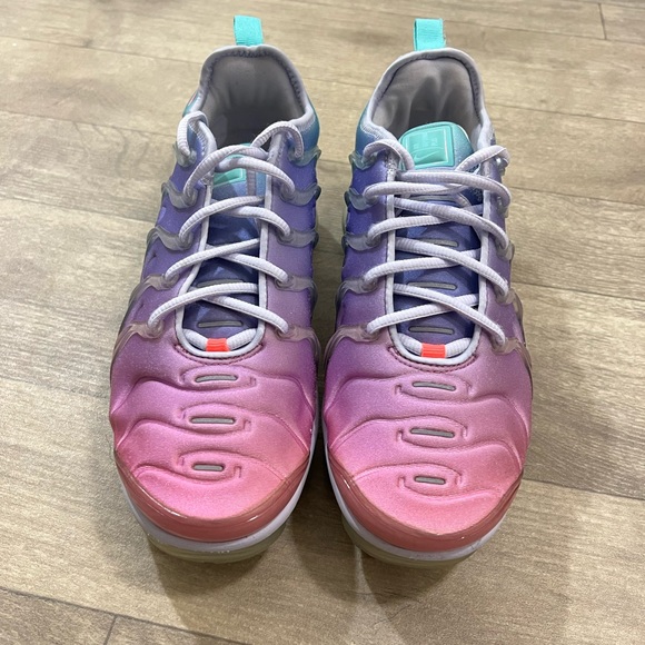Nike Vapormax Plus Pastel Easter Size 9.5 - Picture 3 of 10